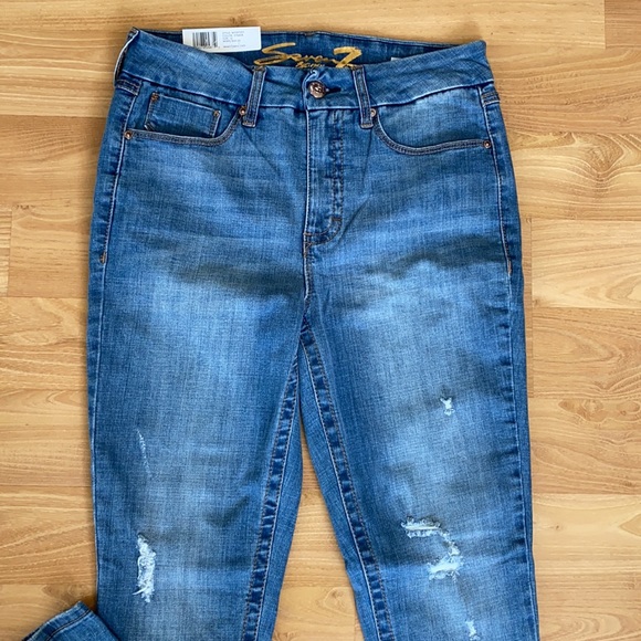 Seven7 TummyLess Skinny Jeans - Picture 4 of 16